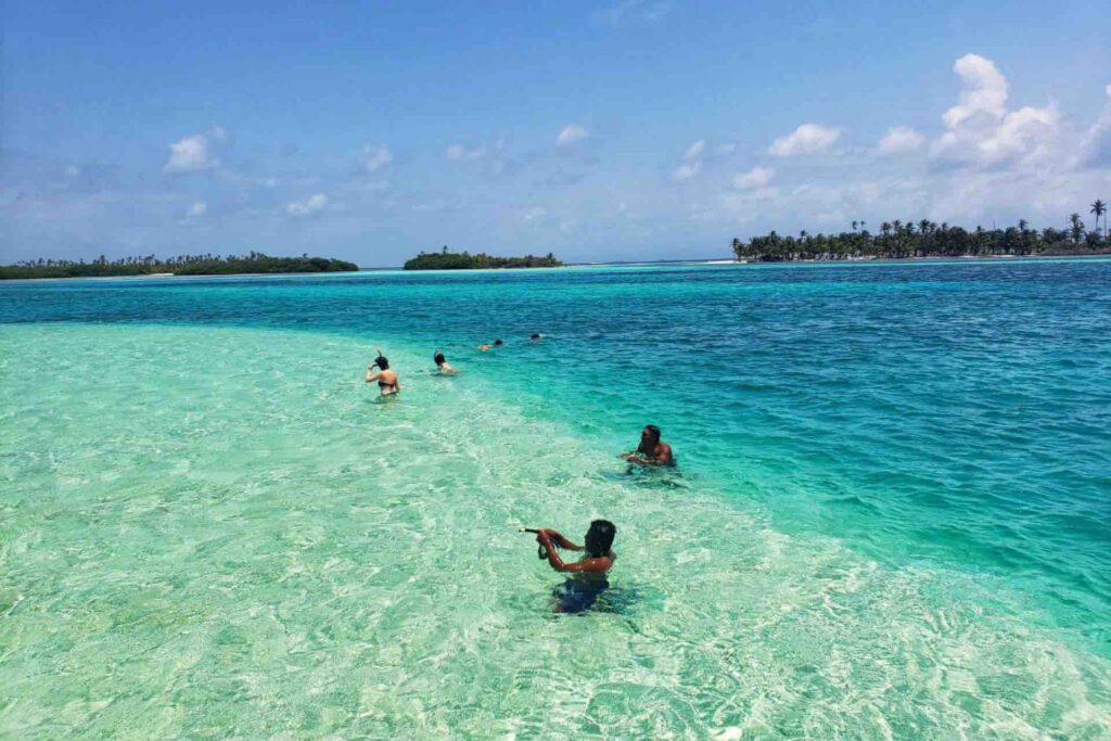 San Blas 1 VIP Tours By Luis Vaz